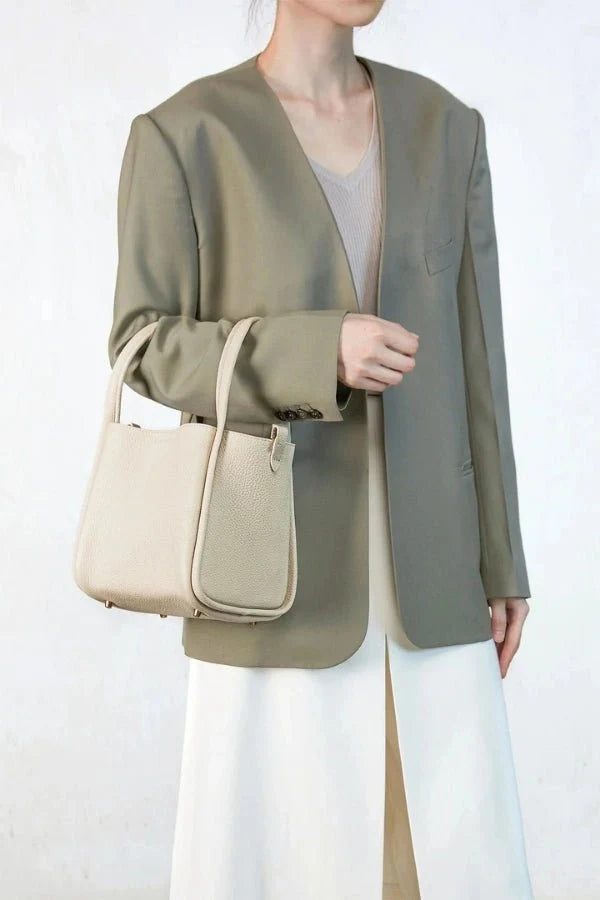 Minnie Medium Bucket Bag