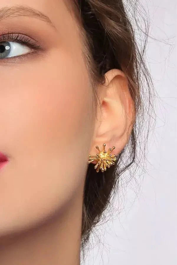 Gwy Metallic Flower Earrings