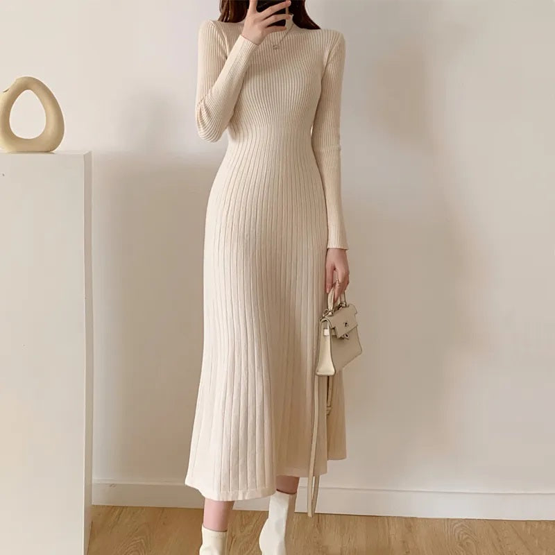 Tricia Robe