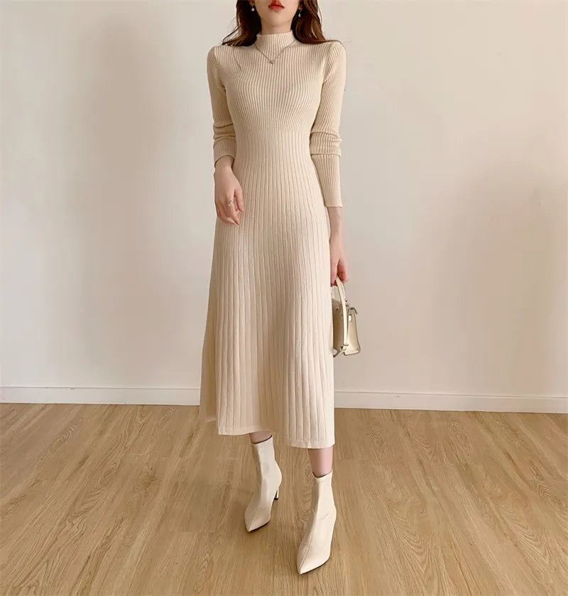 Tricia Robe