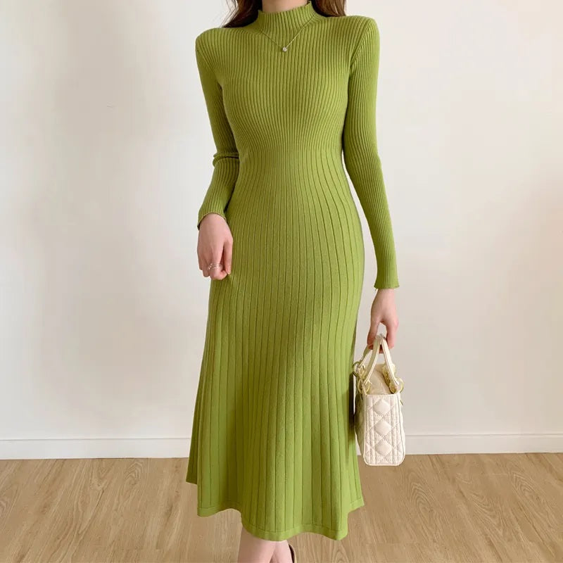 Tricia Robe