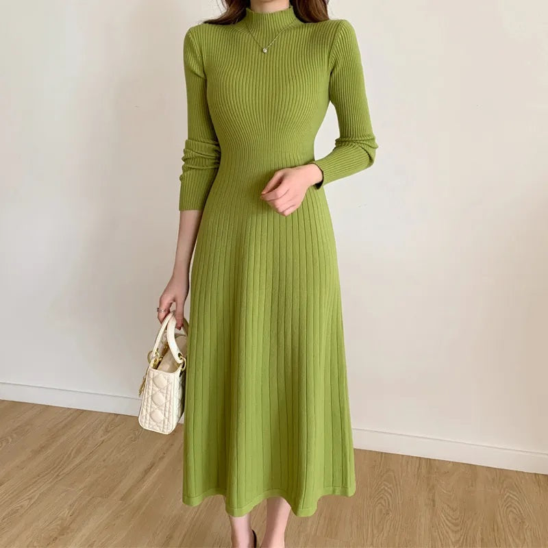 Tricia Robe