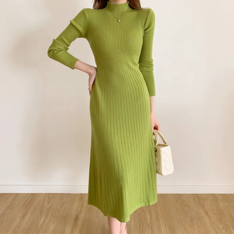 Tricia Robe