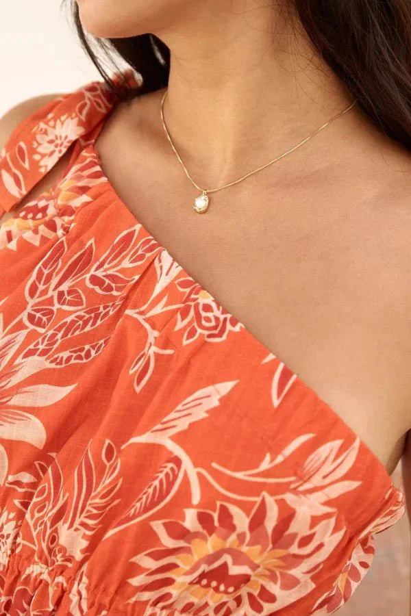 Hannah Pendant Necklace