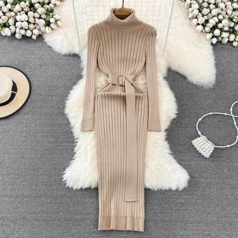 Aizel Robe avec ceinture