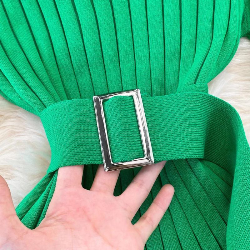 Aizel Robe avec ceinture