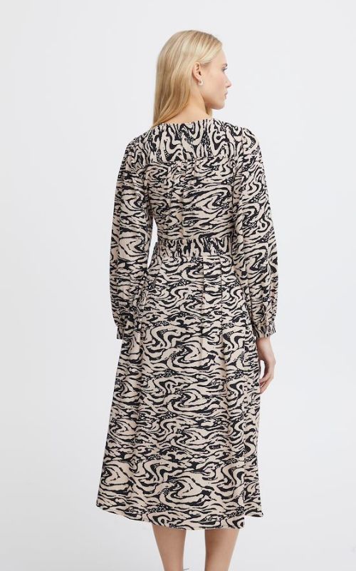 Robe Mircea
