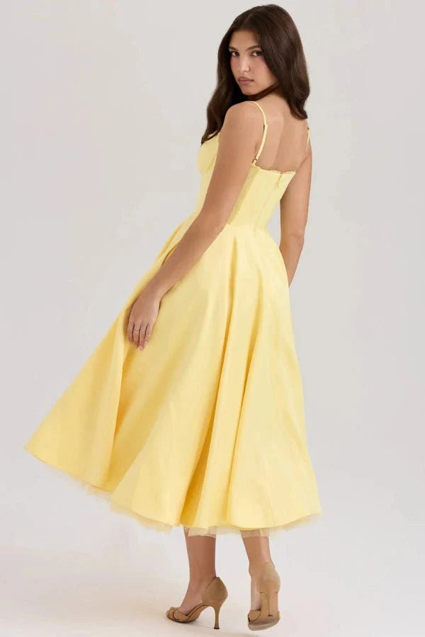 bustier bodice, tea-length, A-line skirt, vintage silhouette, garden party dress.