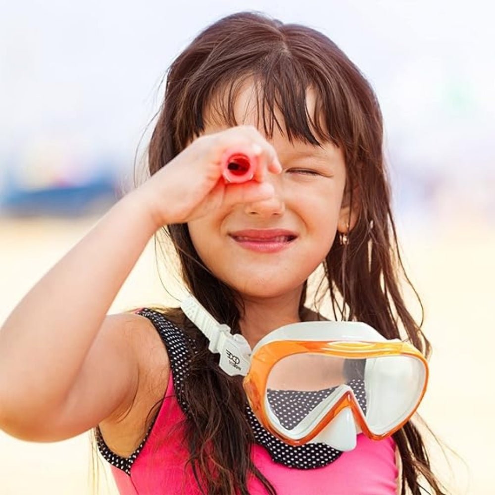 anti-leak," "panoramic view," "ocean exploration," "pool swimming," "beach vacation essential," "comfortable fit," and "easy breathing