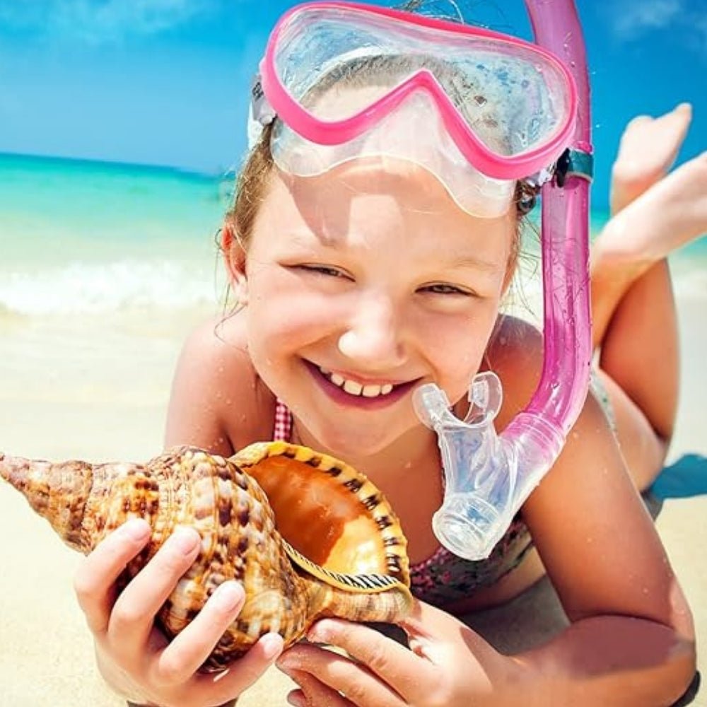 anti-leak," "panoramic view," "ocean exploration," "pool swimming," "beach vacation essential," "comfortable fit," and "easy breathing