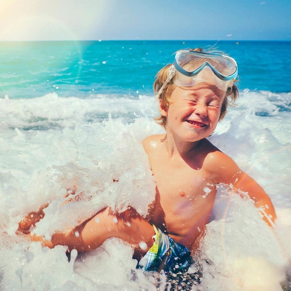 anti-leak," "panoramic view," "ocean exploration," "pool swimming," "beach vacation essential," "comfortable fit," and "easy breathing