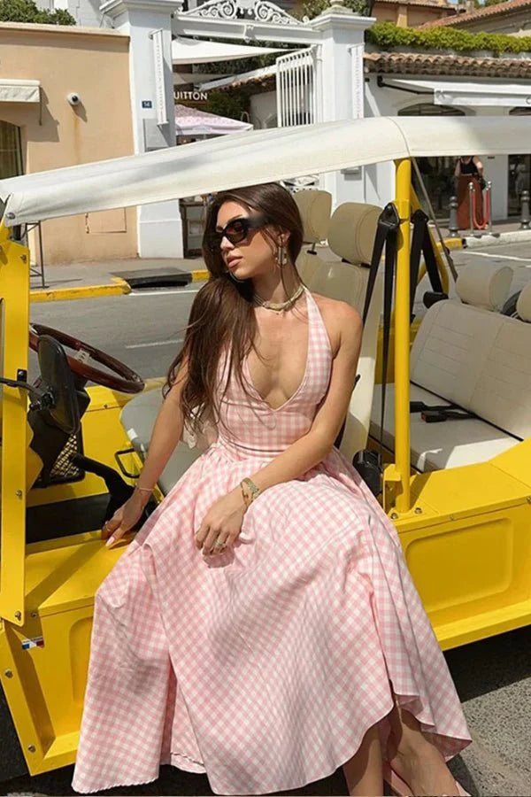 breathable cotton poplin, romantic silhouette, effortless elegance, St Tropez style, Amalfi coast outfit, feminine dress with pockets