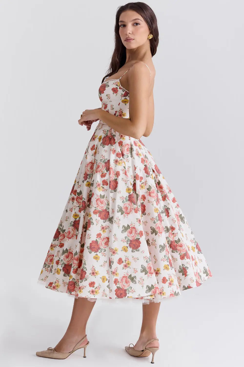 rockabilly," "A-line silhouette," "full circle skirt," "bustier top," "romantic attire.