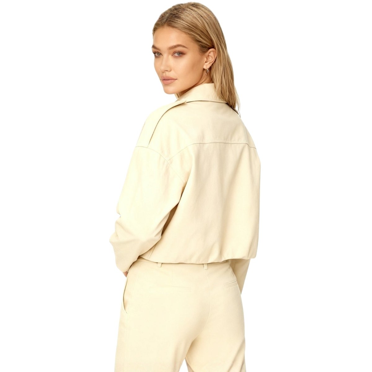 Kouvr Fashion cropped suede Keilani jacket in Beige.