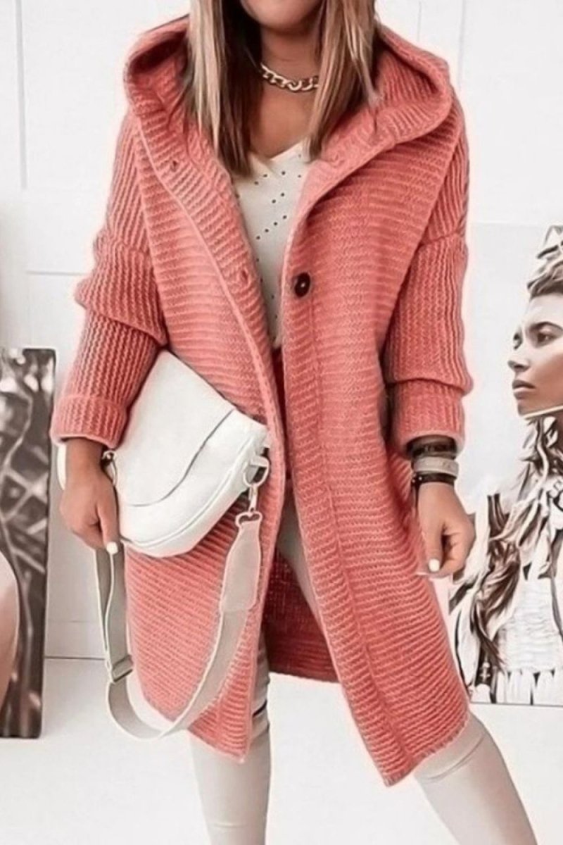 cozy loungewear", "transitional jacket", "effortless style", "wardrobe staple", "minimalist outerwear", "soft knit