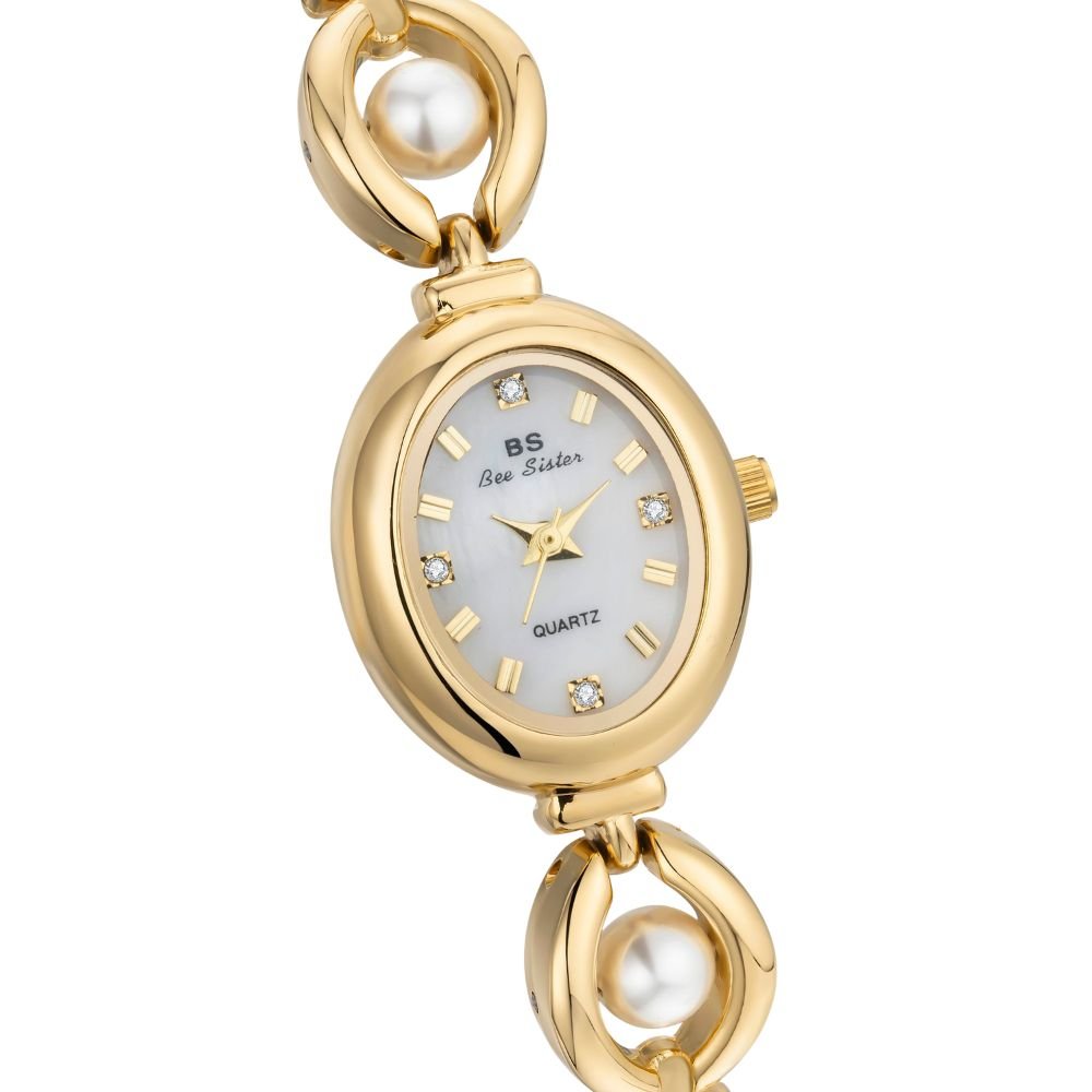 Kouvr Fashion Women's Gold Pearl Bracelet Watch on wrist