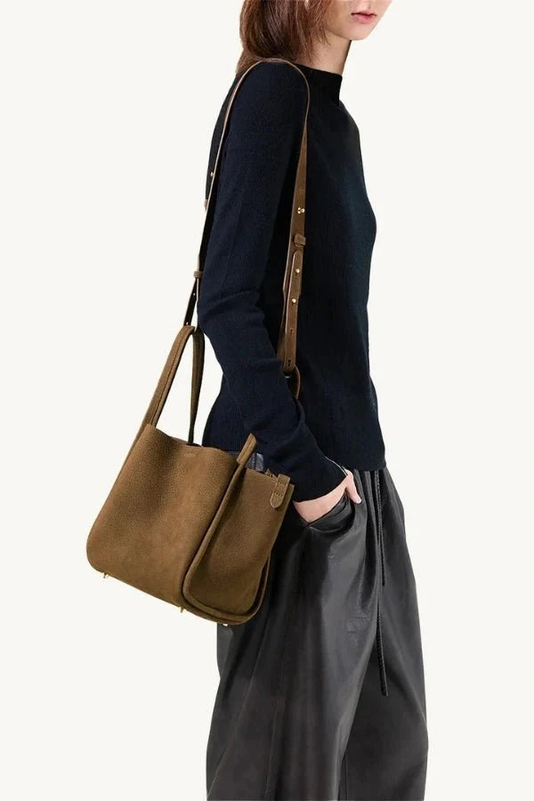 Minnie Medium Bucket Bag