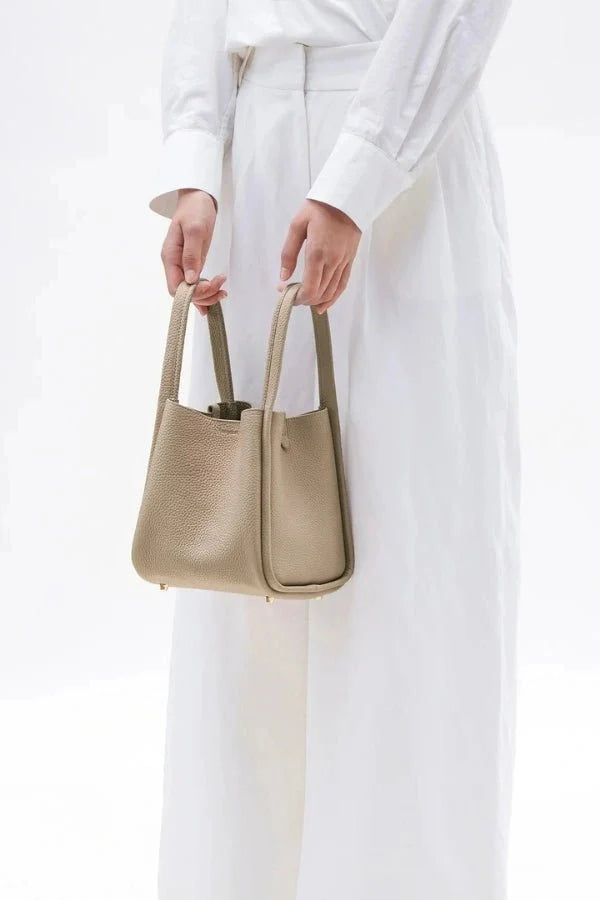 Minnie Medium Bucket Bag