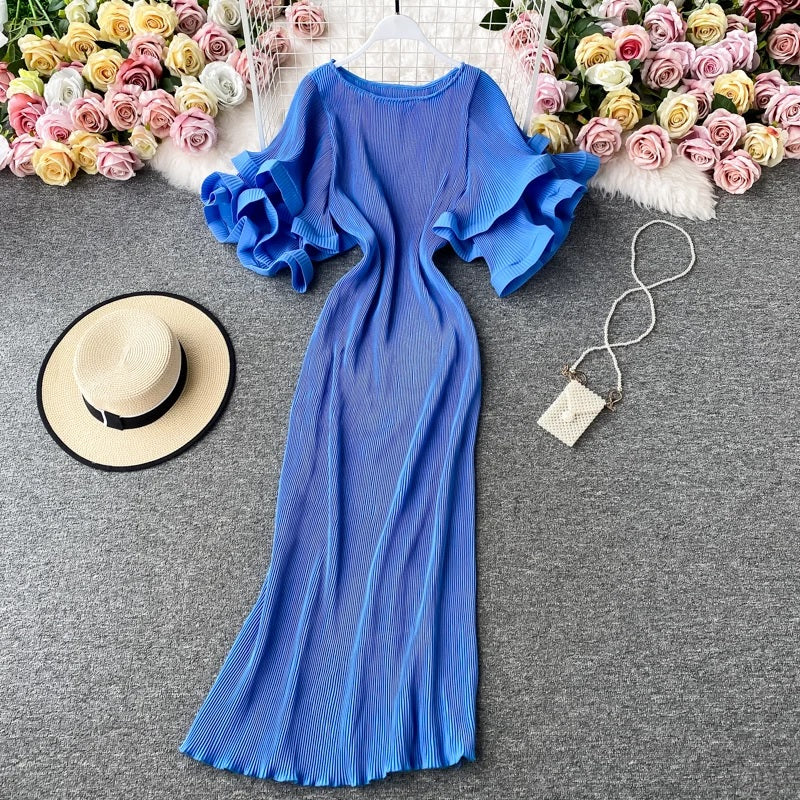 Lovie Robe
