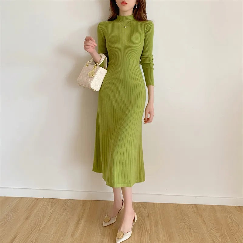 Tricia Robe
