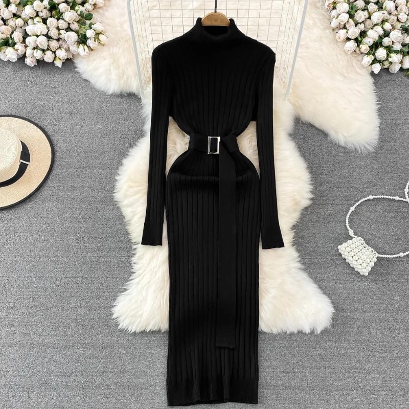 Aizel Robe avec ceinture