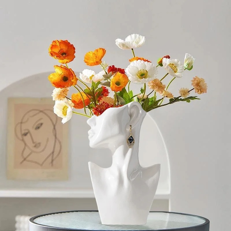 Vase demi-visage
