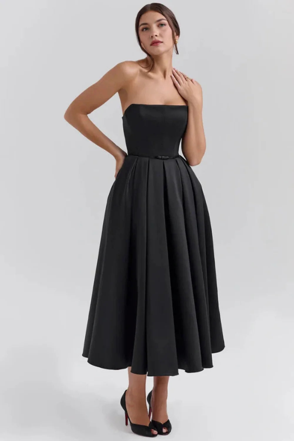 timeless silhouette, structured bodice, old hollywood glamour, sophisticated evening wear, and investment piece